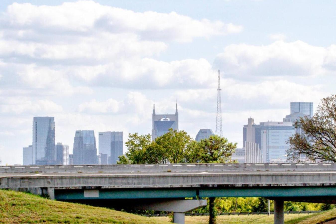 Skyline Serenity Rooftop Patio With Ping Pong Villa Nashville Luaran gambar